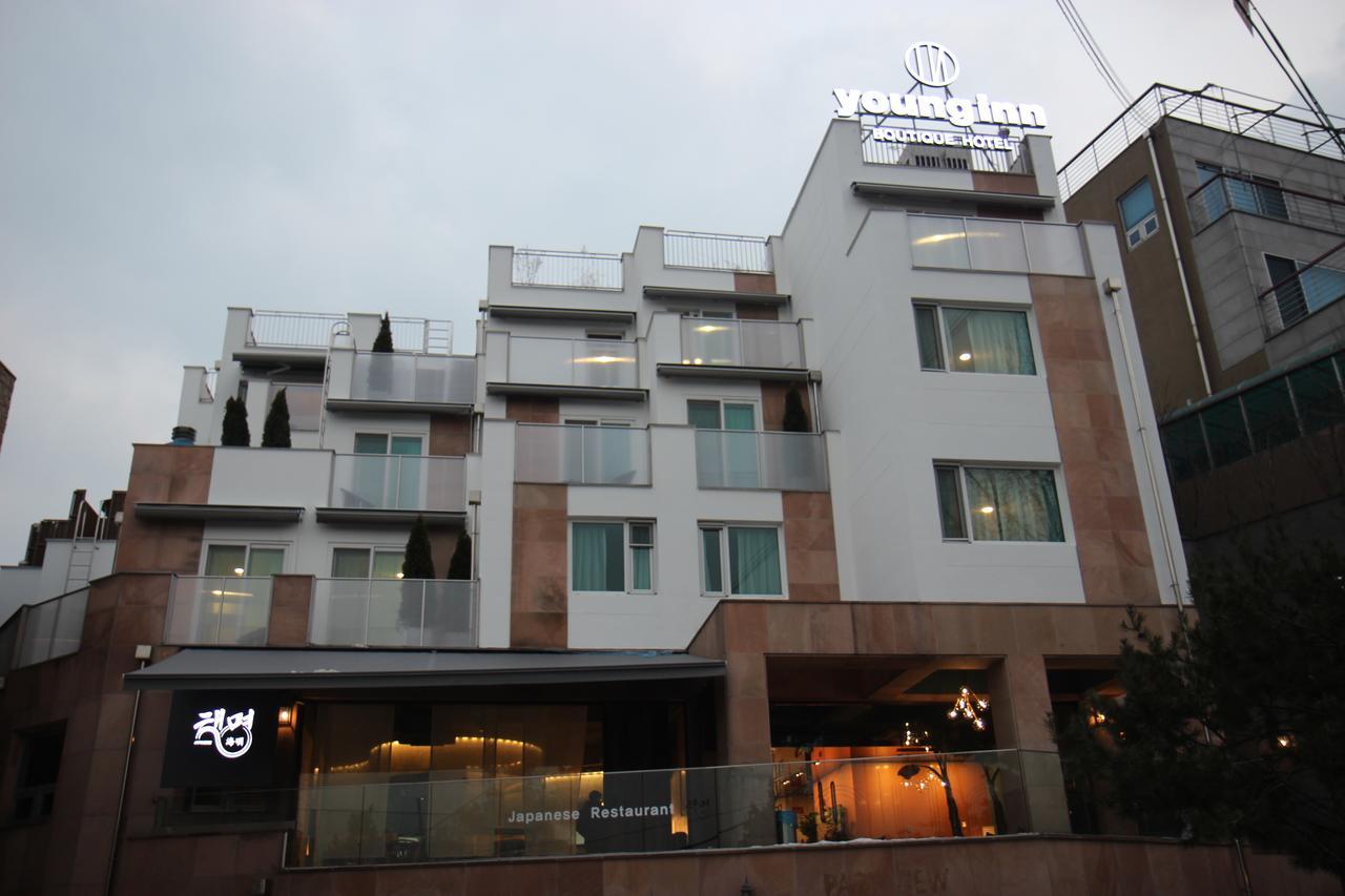 The Hotel Young Inn Szöul Kültér fotó