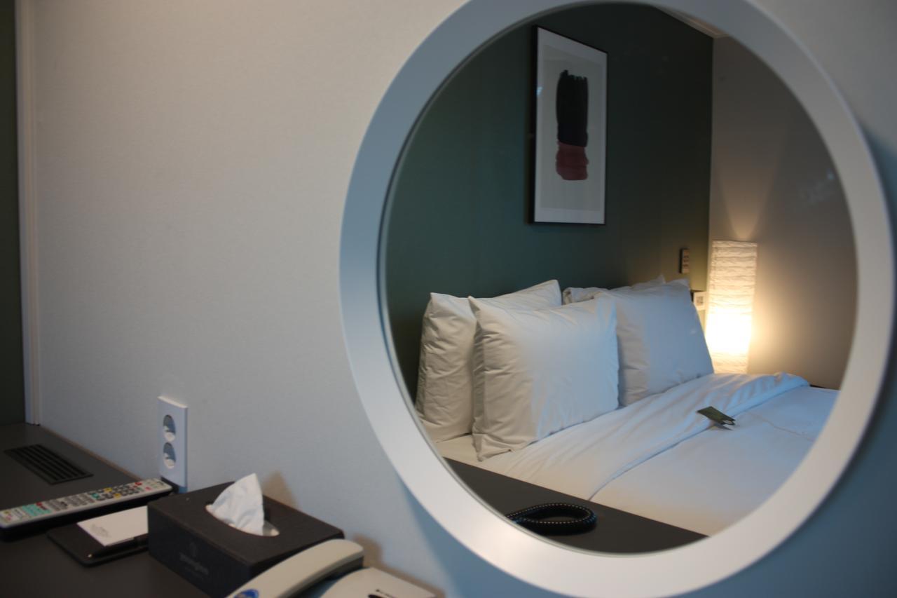 The Hotel Young Inn Szöul Kültér fotó