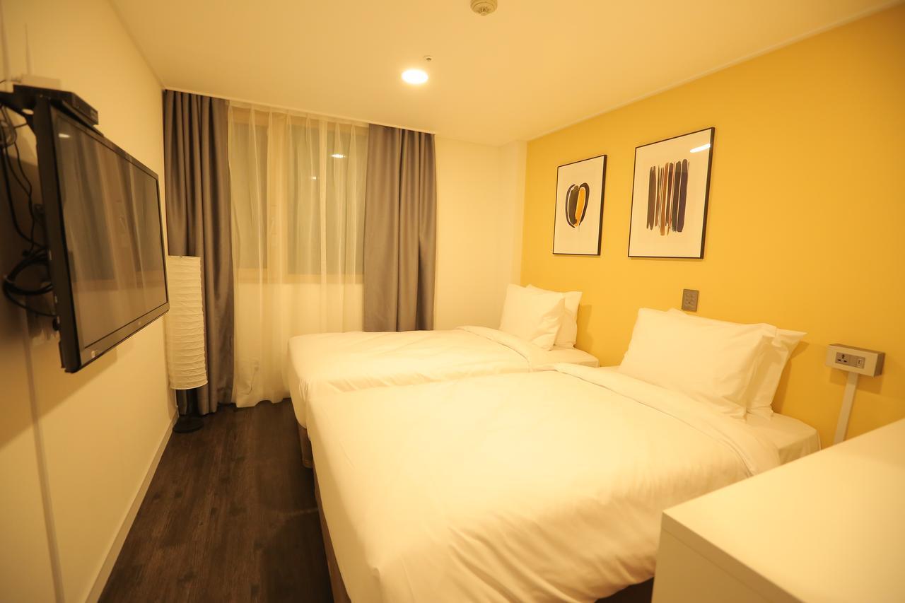 The Hotel Young Inn Szöul Kültér fotó